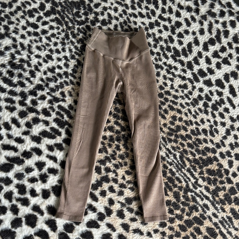 Good American Brown Ribbed Leggings